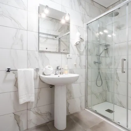 Aparthotel Menores Sea View *
